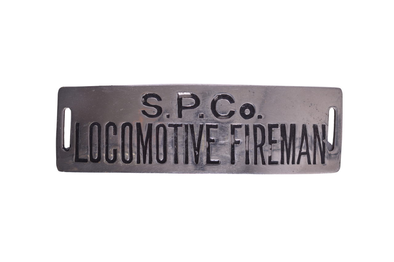 3629 - Southern Pacific Company Railroad Locomotive Fireman Cap Badge thumbnail