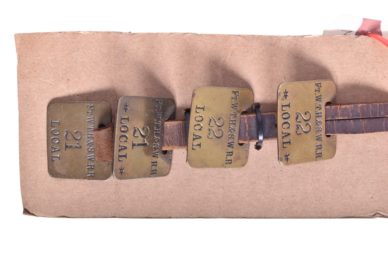 3673 - Fort Wayne, Terre Haute & Southwestern Railroad Brass Baggage Tag Set w/ Leather Strap thumbnail
